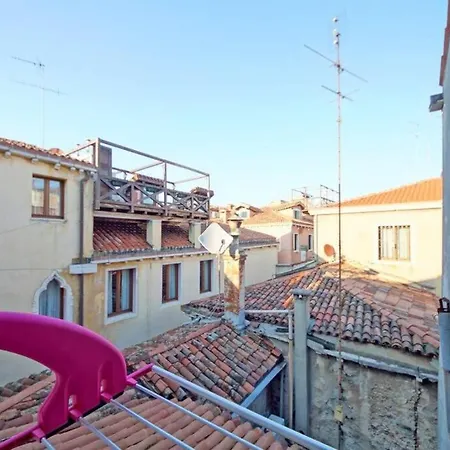 410 San Polo Roky Wifi Center Venice