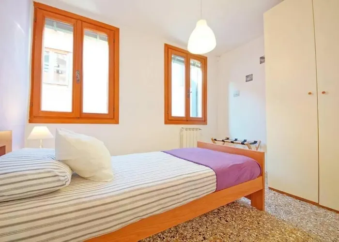 Appartement 410 San Polo Roky Wifi Center Venetië