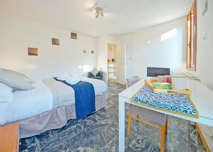 410 San Polo Roky Wifi Center * Venetië