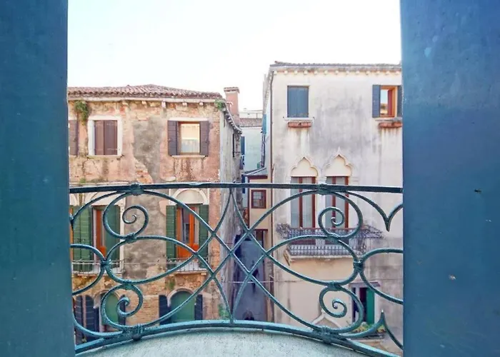 410 San Polo Roky Wifi Center