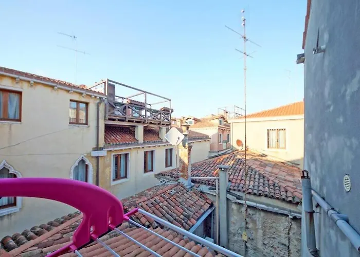 410 San Polo Roky Wifi Center Venetië